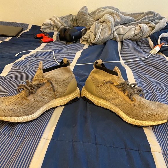 Adidas men’s All Terrain Ultraboost - Picture 3 of 5